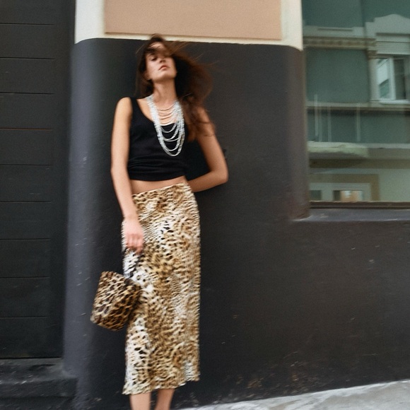 NWT Zara Leopard Satin Midi Skirt - Picture 3 of 10